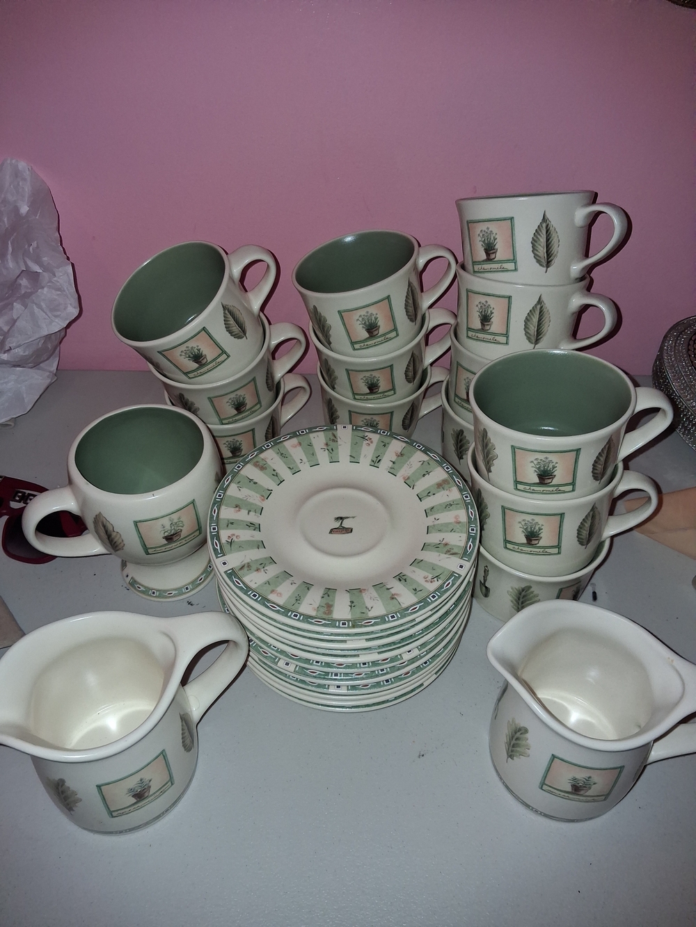 Pfaltzgraff Naturewood Chamomile Botanical Stoneware Set – Mugs, Saucers, Pitche